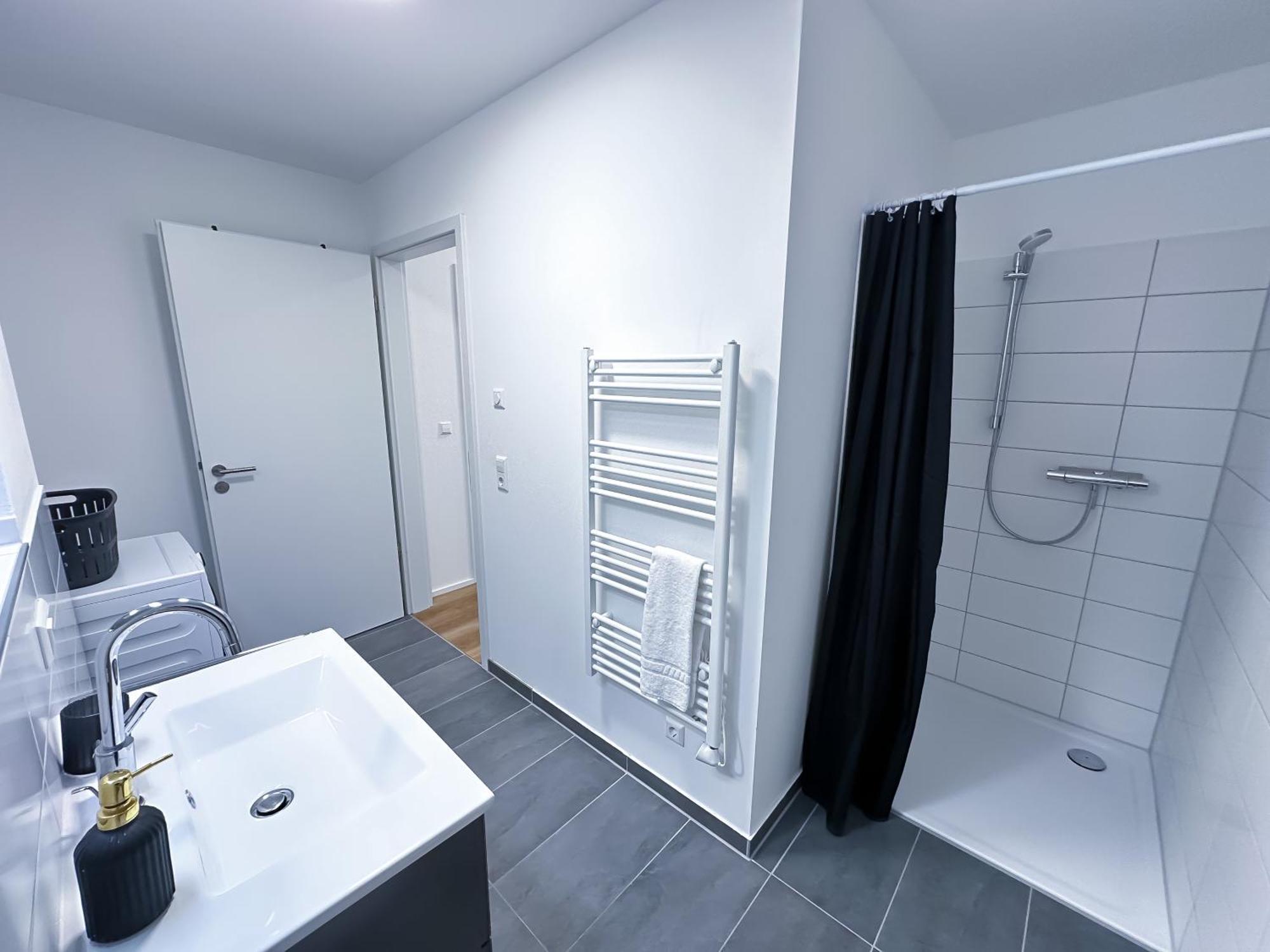 Suite4Me - Balkon I Kueche I Waschmaschine I Mainz-Kostheim Висбаден Екстериор снимка